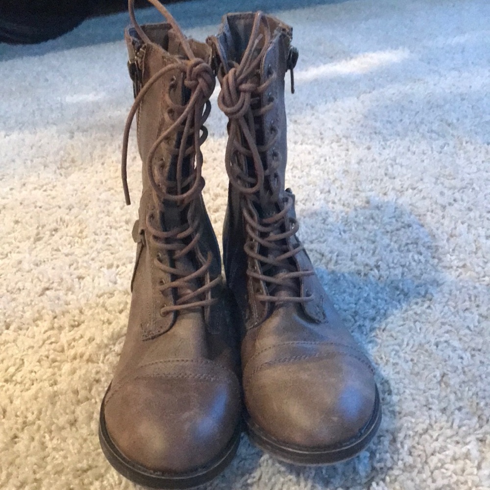 Tan boots